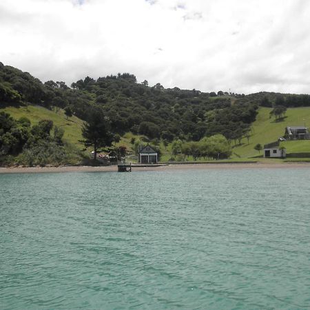 Waiheke Waters Edge Villa Omiha ภายนอก รูปภาพ